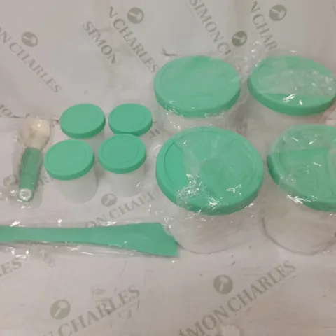 8 FOOD BOWLS SILICONE TOP