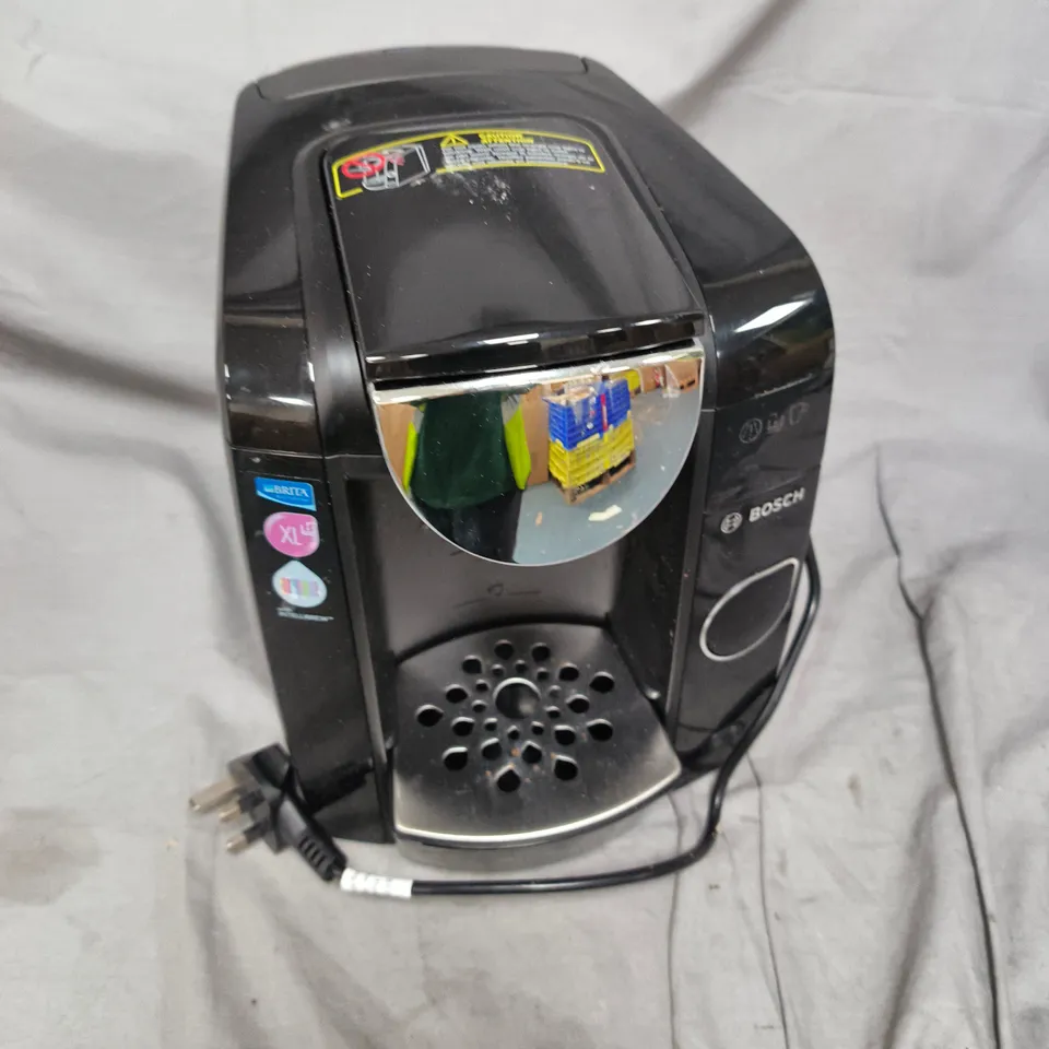 BOXED TASSIMO COFFEE MACHINE IN BLACK RRP £59
