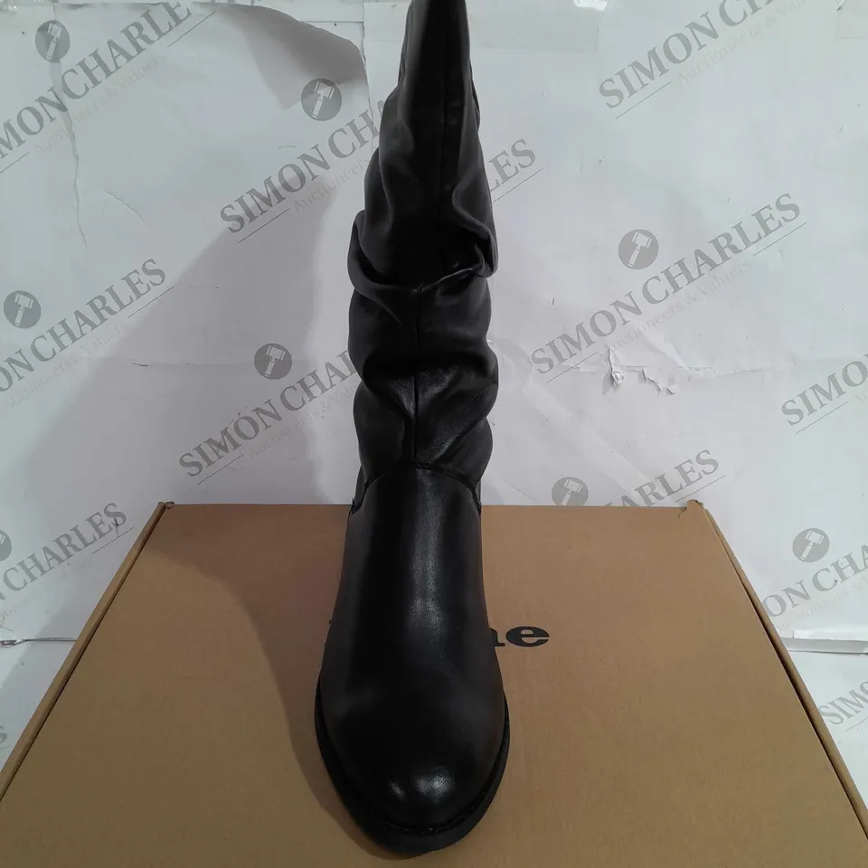 BOXED DUNE LEATHER RUCHED CALF BOOTS, BLACK - SIZE 5 