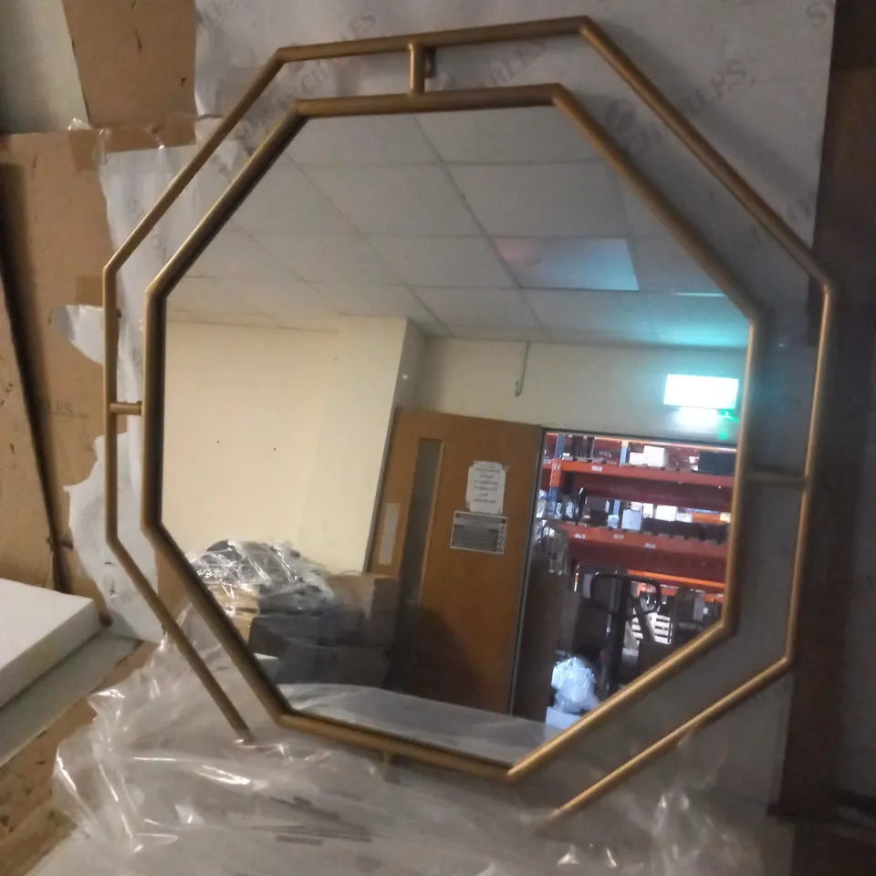 BOXED BUNDLEBERRY OCTAGONAL METAL FRAME WALL MIRROR, GOLD [COLLECTION ONLY]