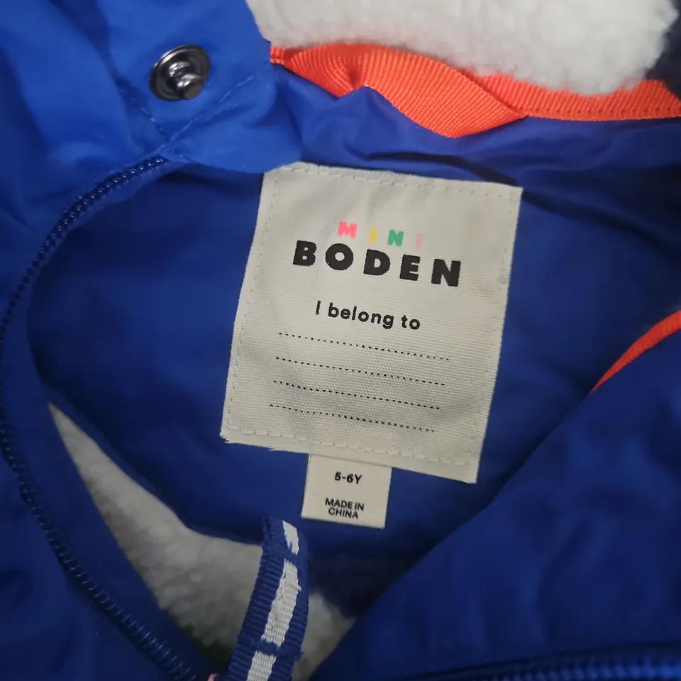 MINI BODEN KIDS' PADDED COAT – BLUE, SIZE 5-6Y