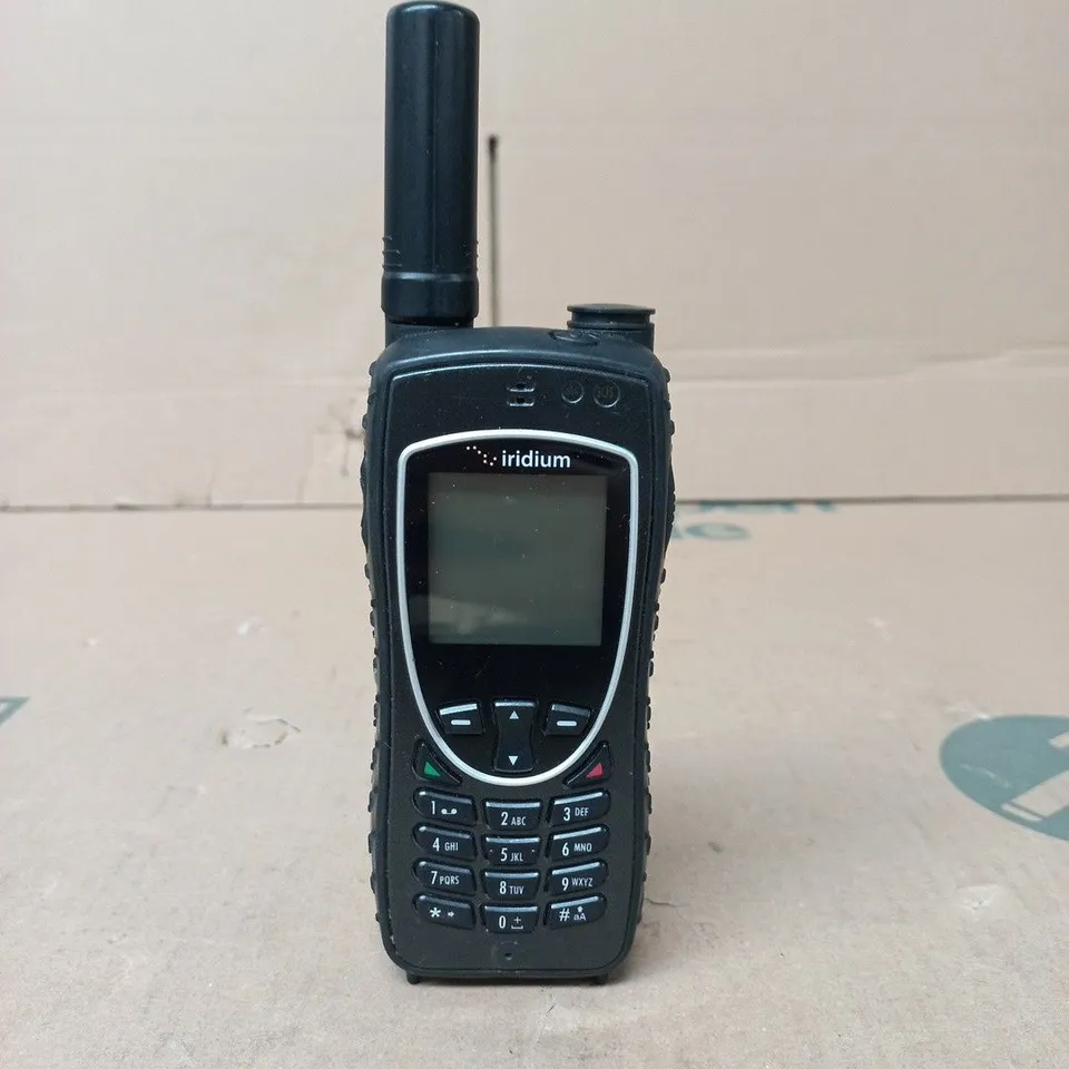 IRIDIUM EXTREME SATELLITE PHONE UNBOXED