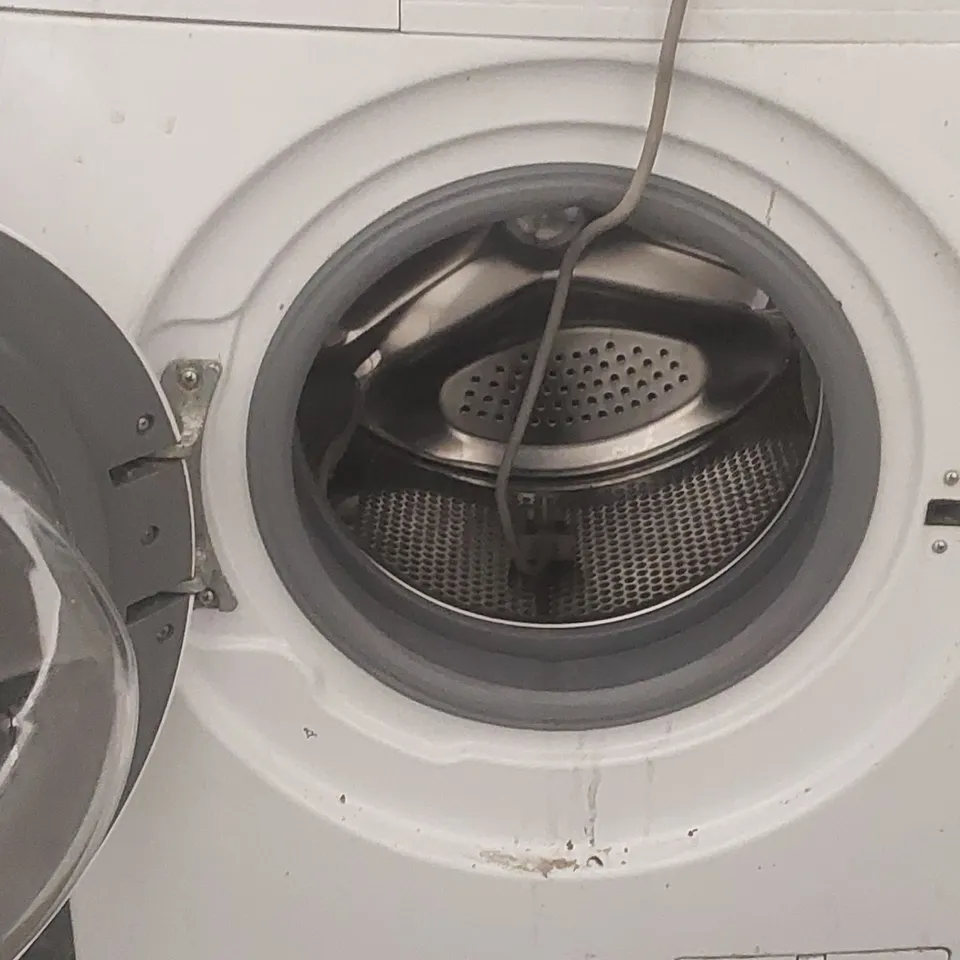 SWAN WASHING MACHINE