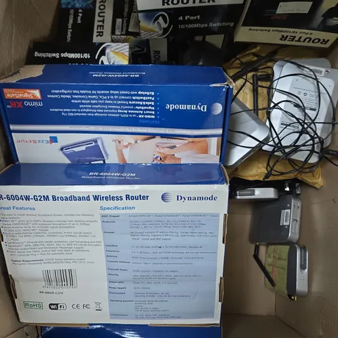 APPROXIMATELY 15 ASSORTED ELECTRICAL PRODUCTS TO INCLUDE ROUTERS, SWITCHES ETC - COLLECTION ONLY