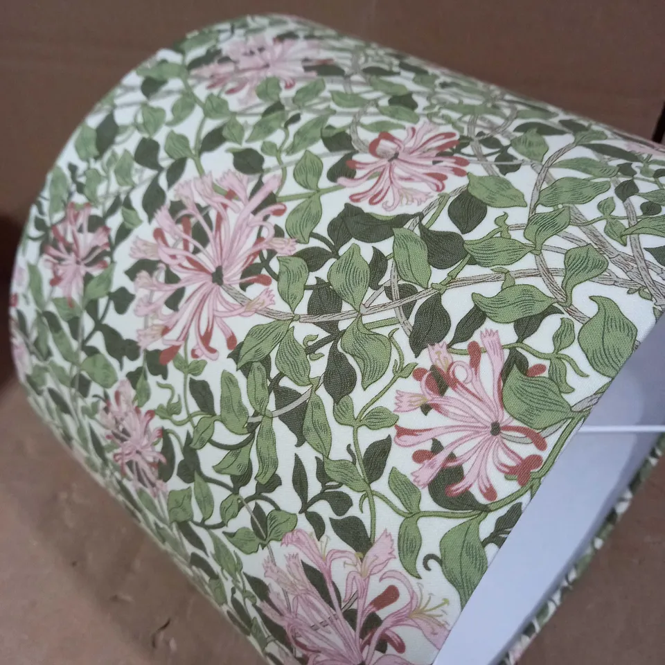 FLORAL LIGHTSHADE 