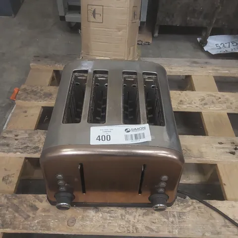 4-SLICE TOASTER