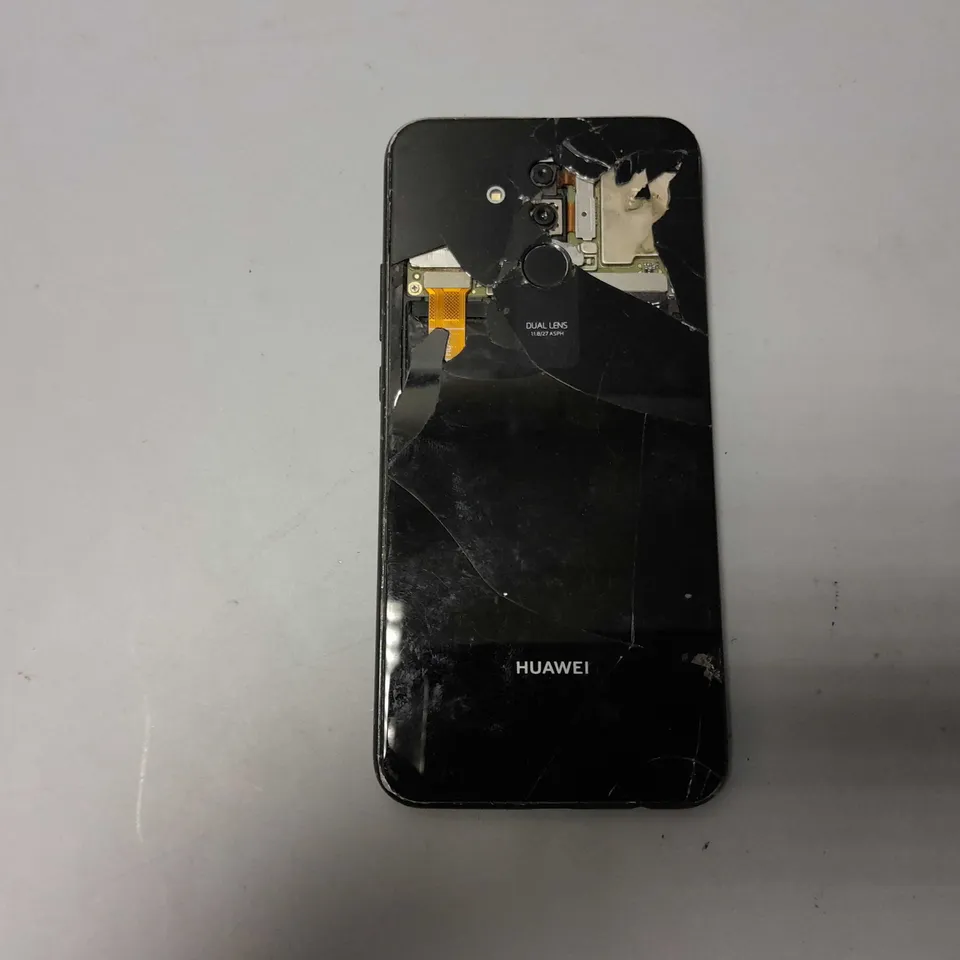 HUAWEI SMARTPHONE - UNKNOWN MODEL