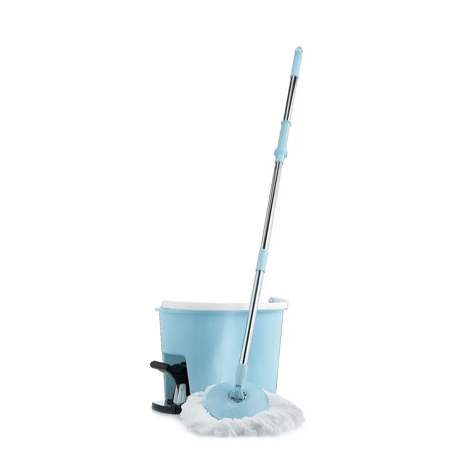 SPIN MOP BUCKET SYSTEM WITH 2 MICROFIBRE HEADS