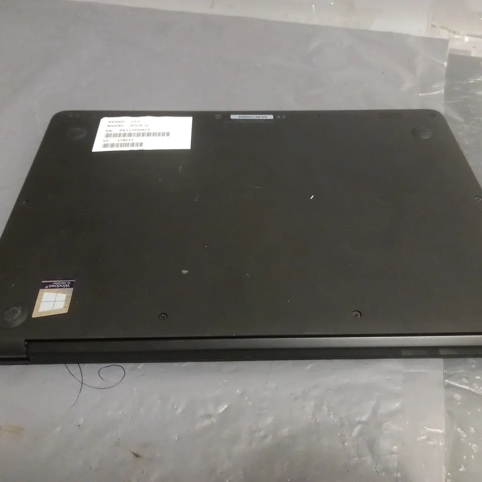 GEO BOOK 1E LAPTOP