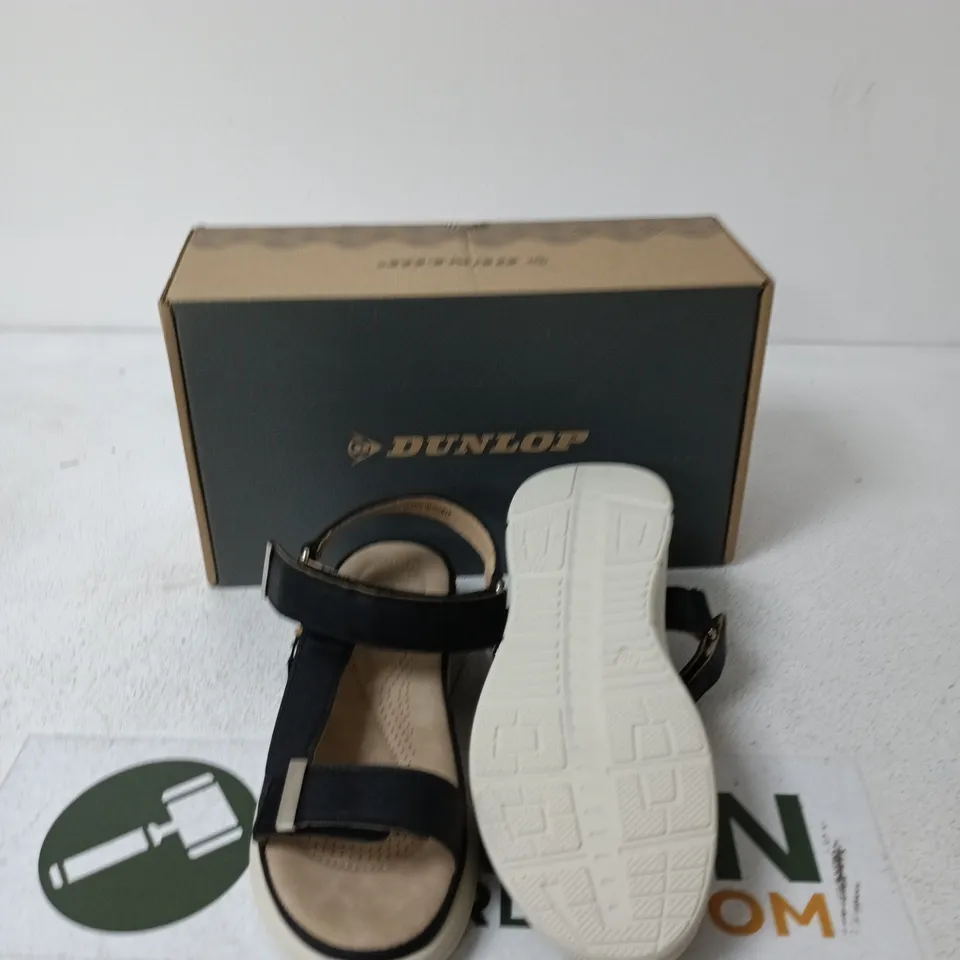 BOXED DUNLOP SERAFINA DLP198 BLACK SANDALS - UK SIZE 3