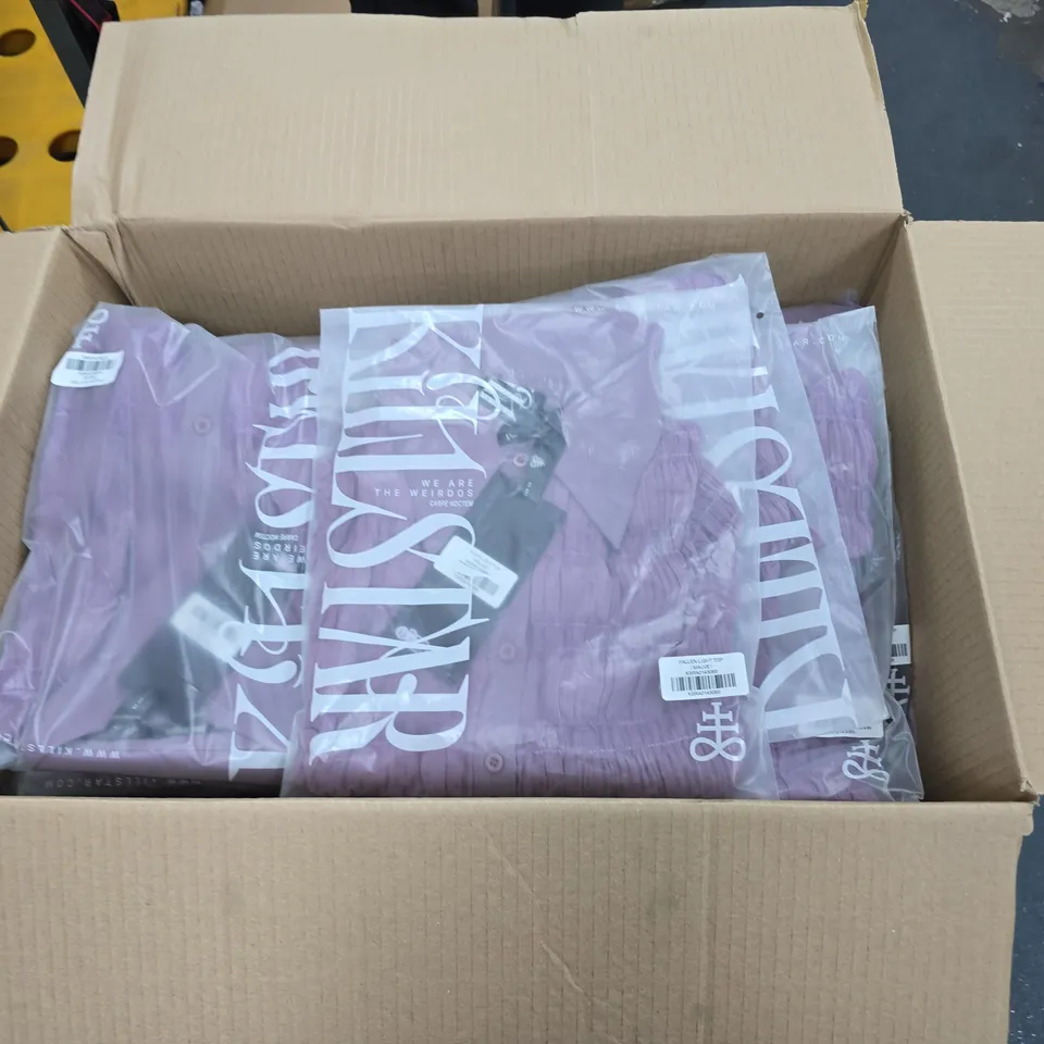 LOT OF APPROXIMATELY 48 BRAND NEW KILLSTAR CLOTHING ITEMS TO INCLUDE FALLEN LIGHT TOPS, DREADMIRE CORSET TOP AND ELDRITCH TOP - VARIOUS SIZES