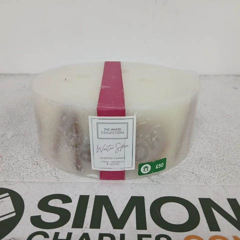 THE WHITE COLLECTION WINTER SPICE SCENTED CANDLE