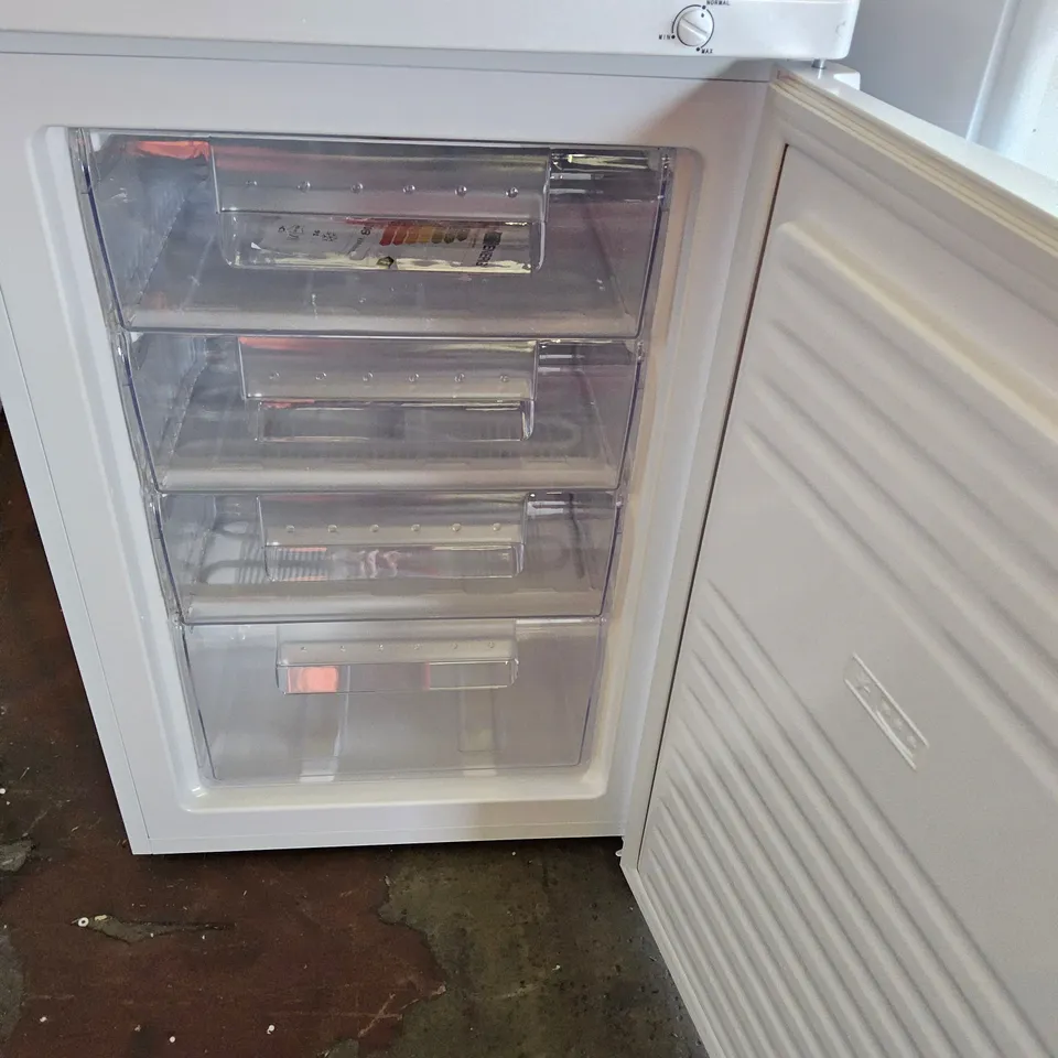 ENGLISH ELECTRIC UNDER COUNTER FREEZER WHITE EEF085H