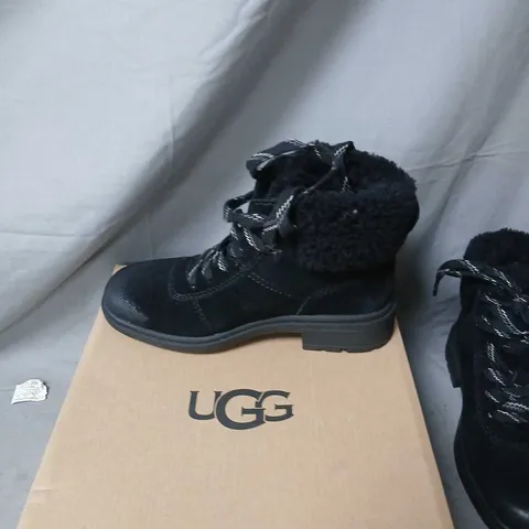 UGG HARRISON LACE BOOTS – BLACK, UK 3 (US 5) – BOXED