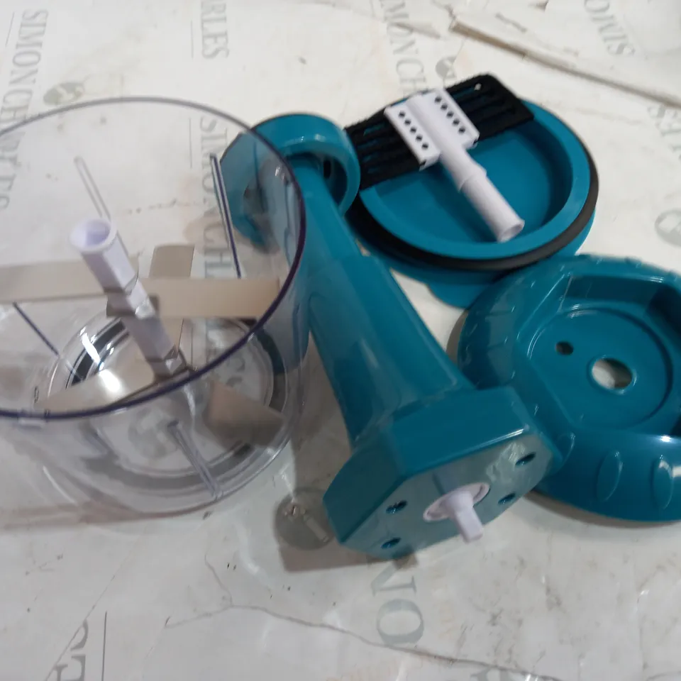COOKS ESSENTIALS 5 BLADE PRESS CHOPPER WITH STORAGE LID - TEAL