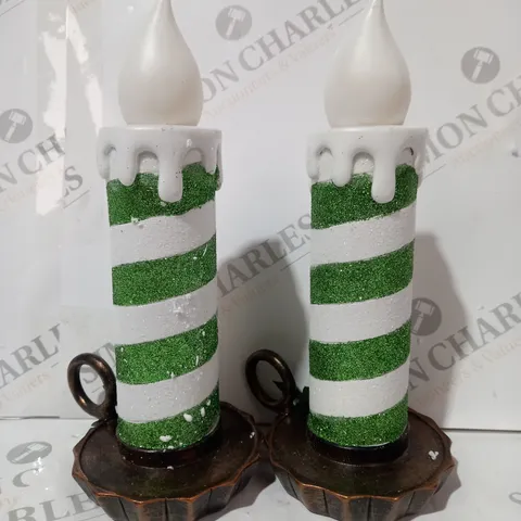 BOXED MR CHRISTMAS SET OF 2 RESIN CHAMBER CANDLE STICKS IN GREEN & WHITE
