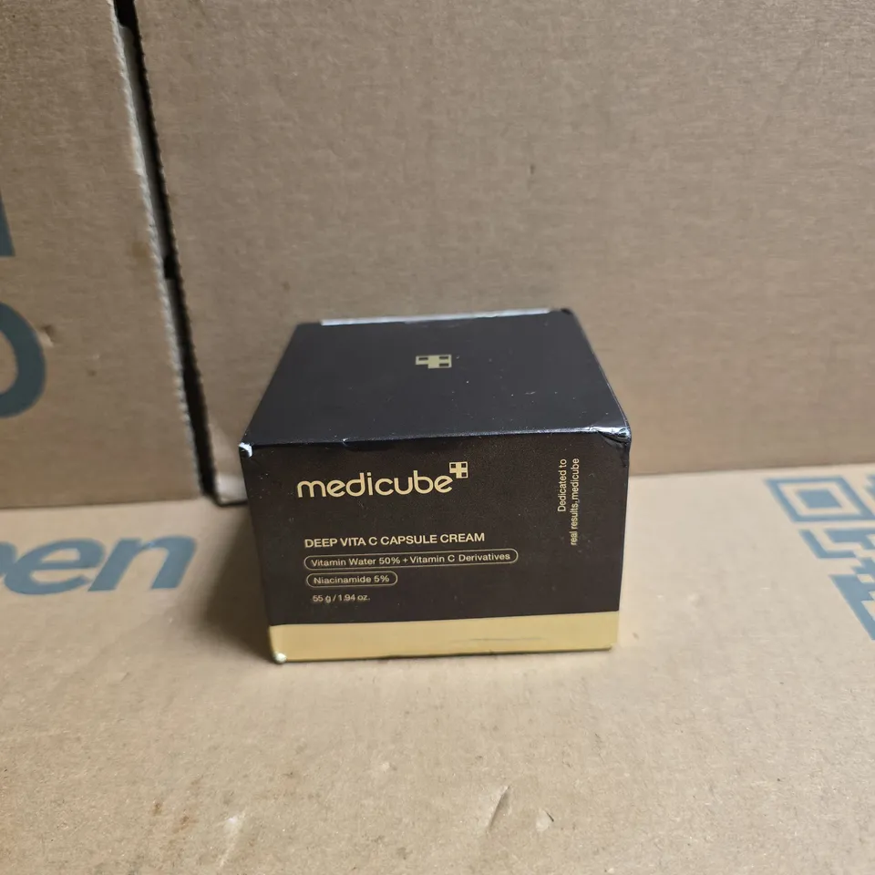 MEDICUBE DEEP VITA C CAPSULE CREAM – FACIAL SKIN CARE, 55 G (BOXED)