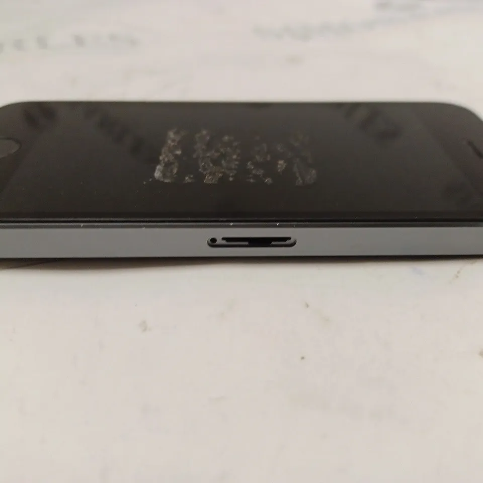 APPLE IPHONE 5S A1457 SMARTPHONE