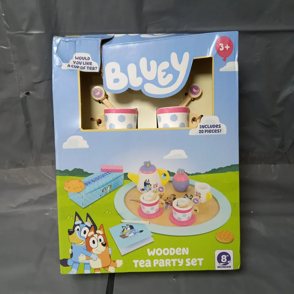 BLUEY TEA PARTY SET