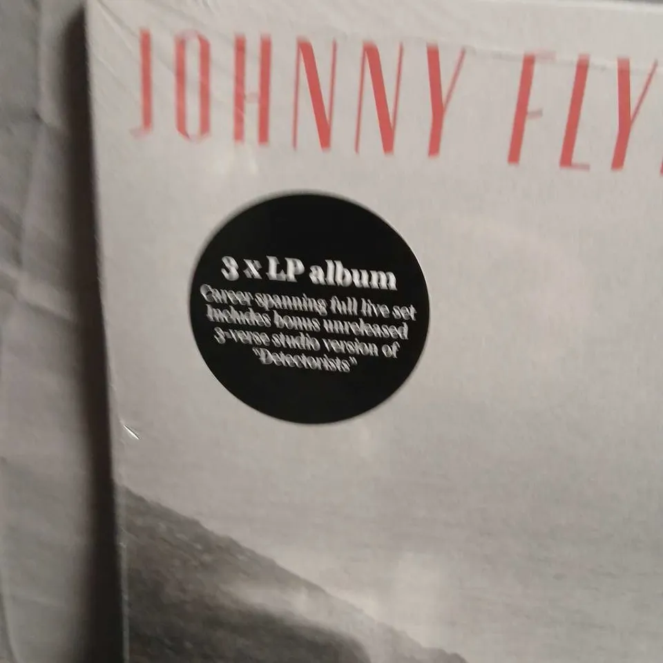 JOHNNY FLYNN AND THE SUSSEX WIT – LIVE AT THE ROUNDHOUSE (3×LP VINYL)