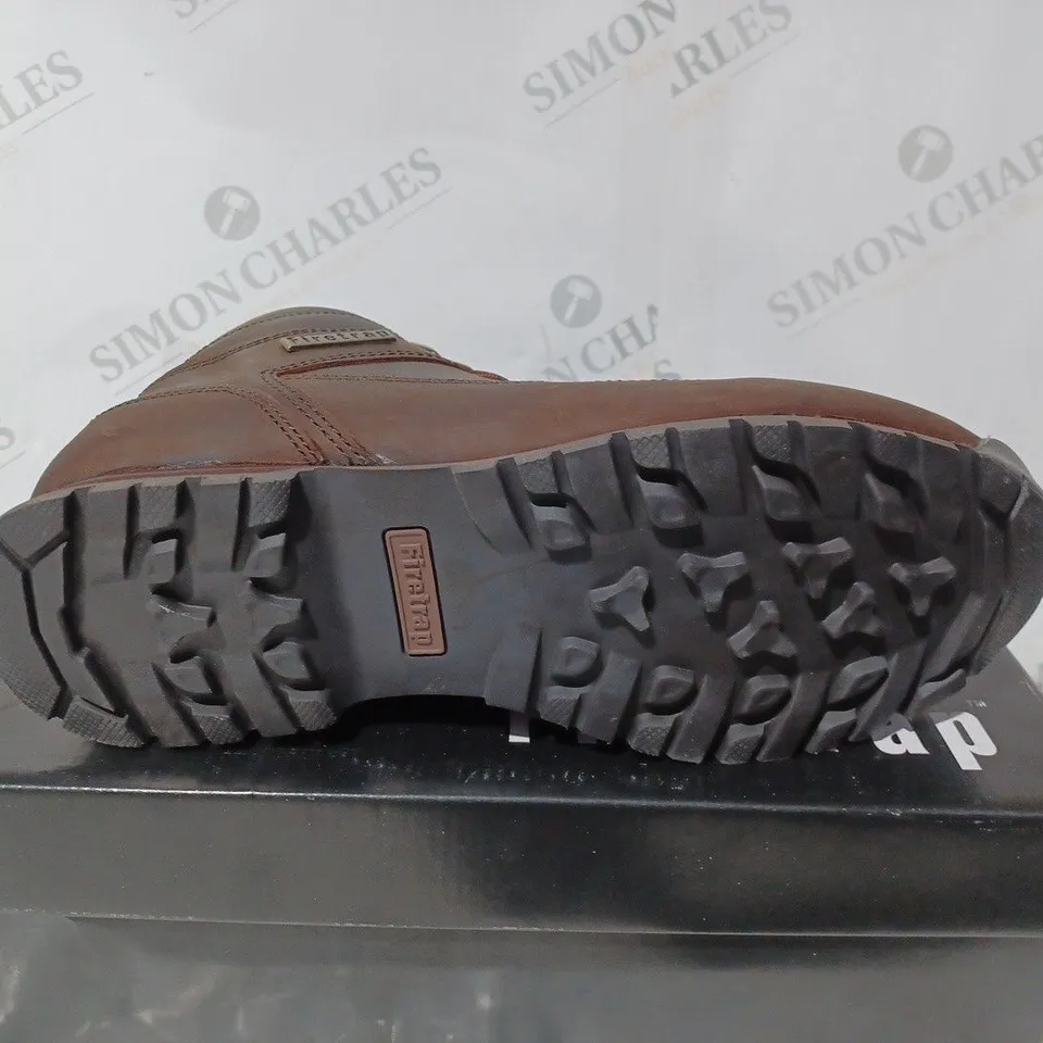 BOXED FIRE TRAP MENS RHINO BOOTS - SIZE 9