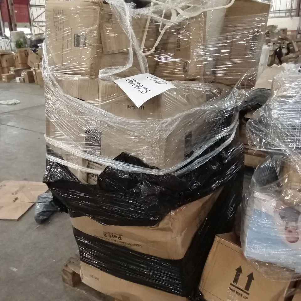 PALLET OF ASSORTED HOUSEHOLD GOODS AND PRODUCTS TO INCLUDE; RATTAN SOFA SET PARTS, VELVET CLOTHES HANGERS, BAMBOO NURSING PADS ETC