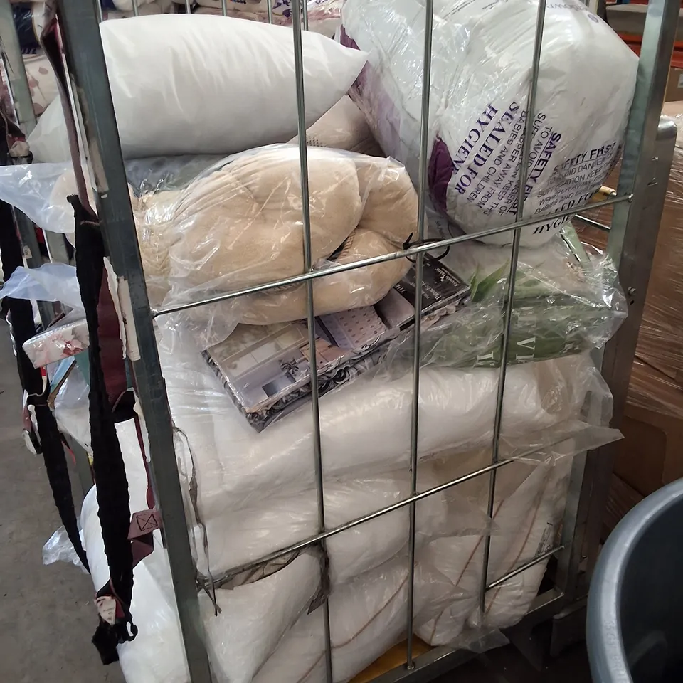 CAGE CONTAINING ASSORTED PILLOWS & BED SETS
