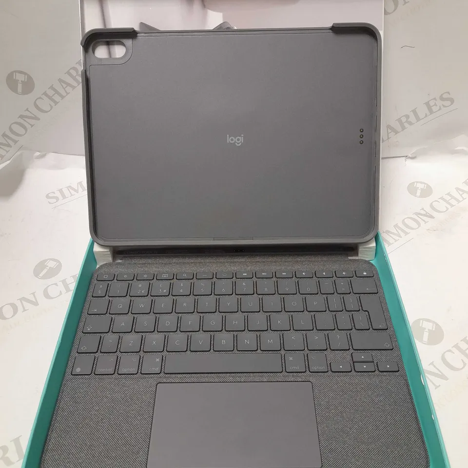 LOGITECH TABLET CASE WITH KEYBOARD - IPAD AIR 4TH/5TH GEN 