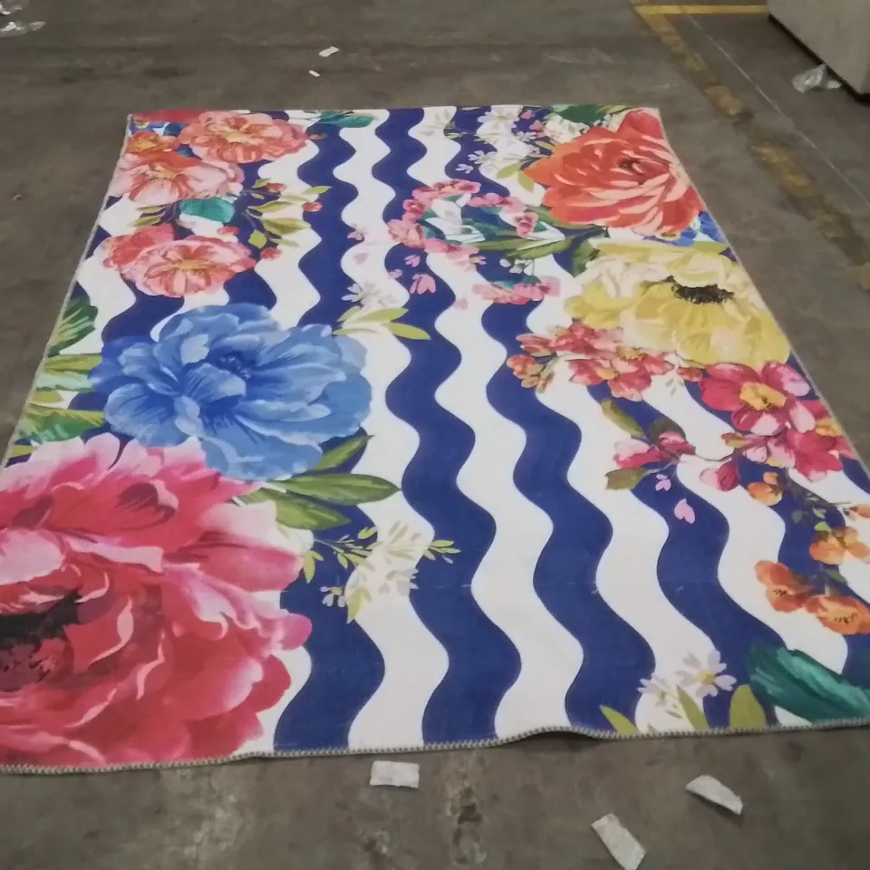 QUALITY DESIGNER AREA RUG - APPROXIMATELY 230X170CM