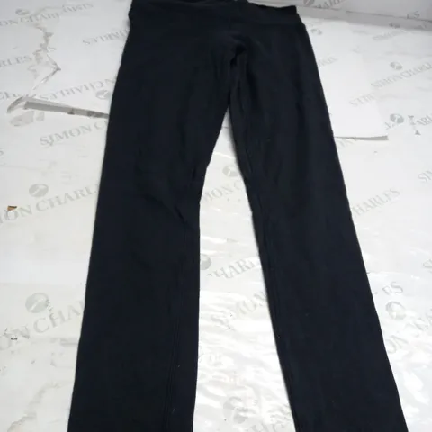 BLACK REEBOK LEGGINGS SIZE M
