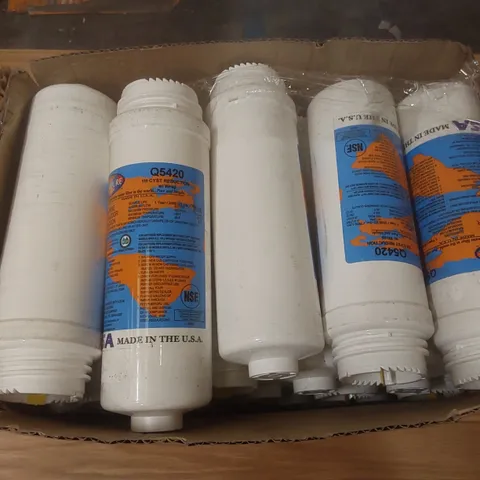 BOX CONTAINING APPROXIMATELY 20x OMNIPURE INLINE WATER FILTERS