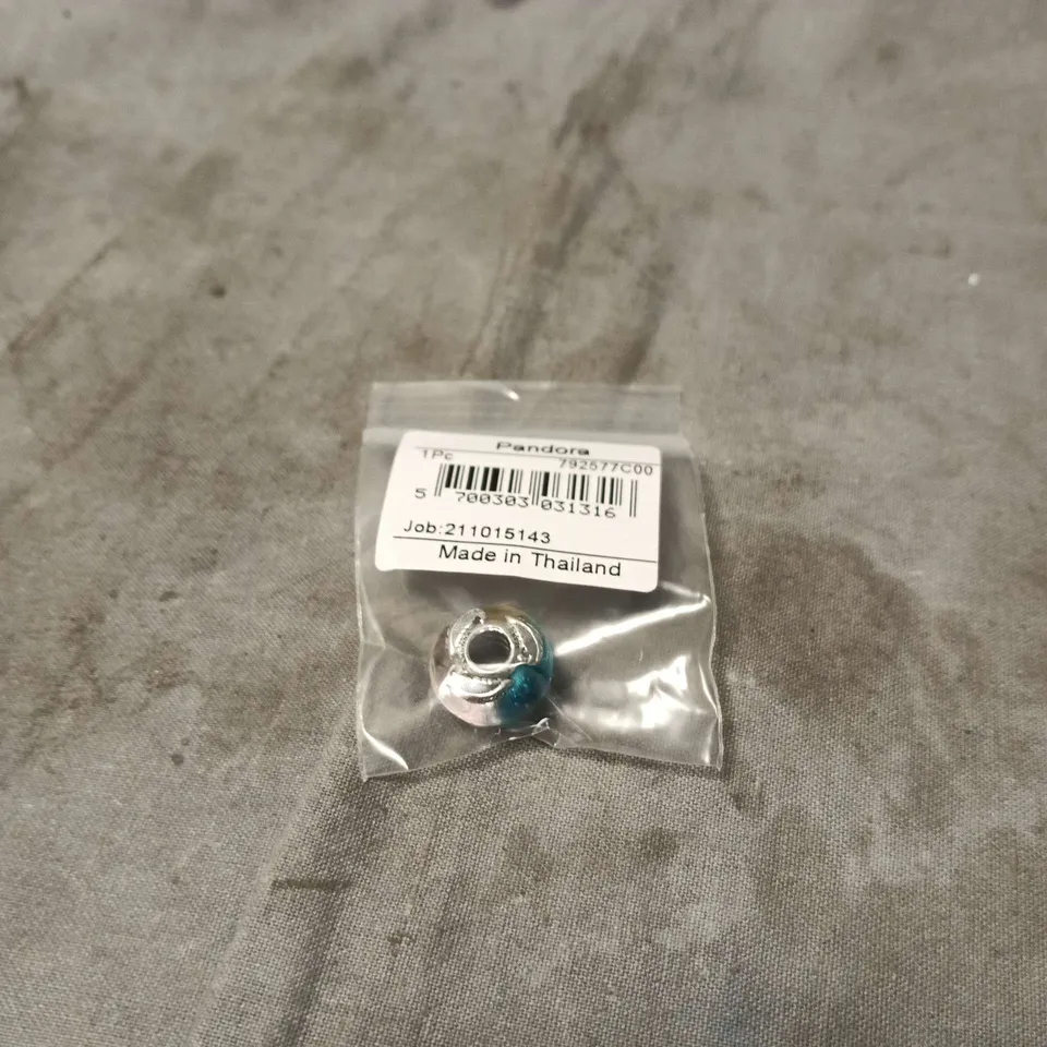 PANDORA CHARM BEAD – GRADIENT BLUE/GREEN ENAMEL WITH SILVER CORE, ON PANDORA PRESENTATION BOX