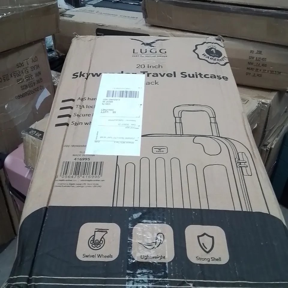 BOXED LUGG 20INCH SKYWANDER TRAVEL SUITCASE BLACK