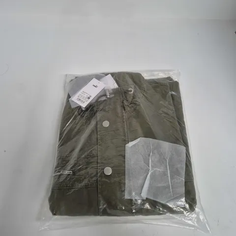 PUMA X REPRESENT NIGHT PINE JACKET – MEN'S OLIVE GREEN, UK L (US L, EU L)