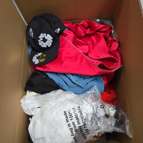 LARGE BOX OF ASSORTED CLOTHING ITEMS IN VARIOUS SIZES, STYLES AND COLOUR 