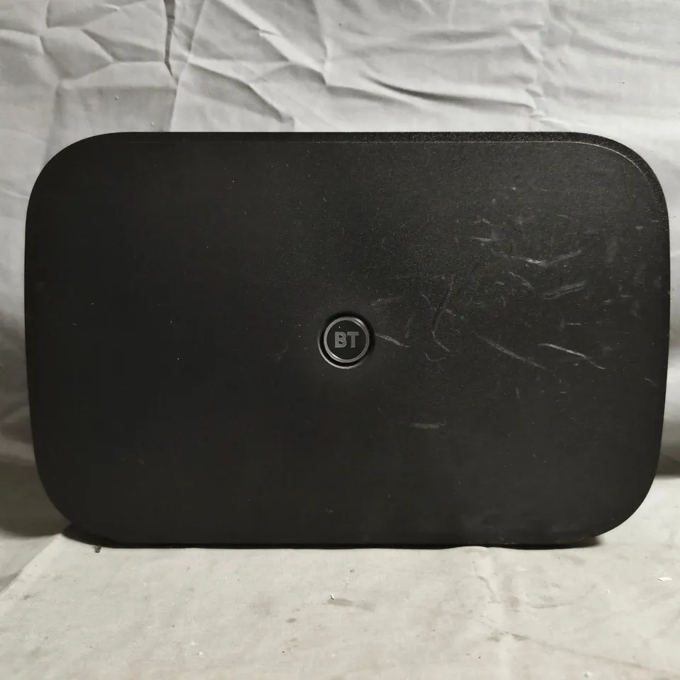 BT BUSINESS SMART HUB 3 WI-FI ROUTER IN BLACK