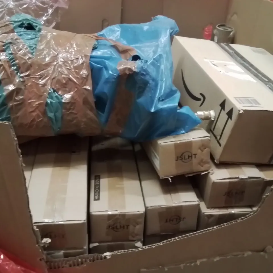 PALLET OF ASSORTED HOUSEHOLD GOODS AND PRODUCTS TO INCLUDE;LED MIRROR LIGHT,DOG BED,FISHING ROD 