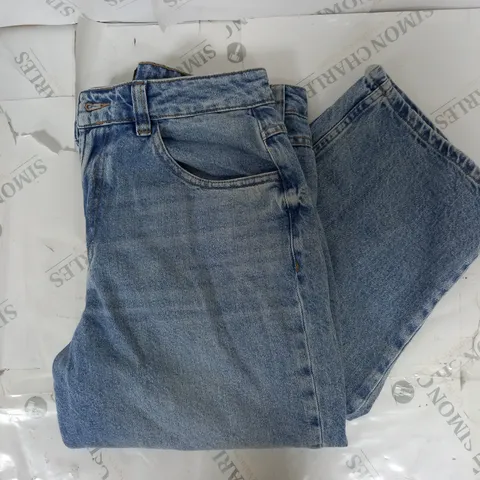 ASOS BAGGY JEANS IN LIGHT BLUE W28 L32