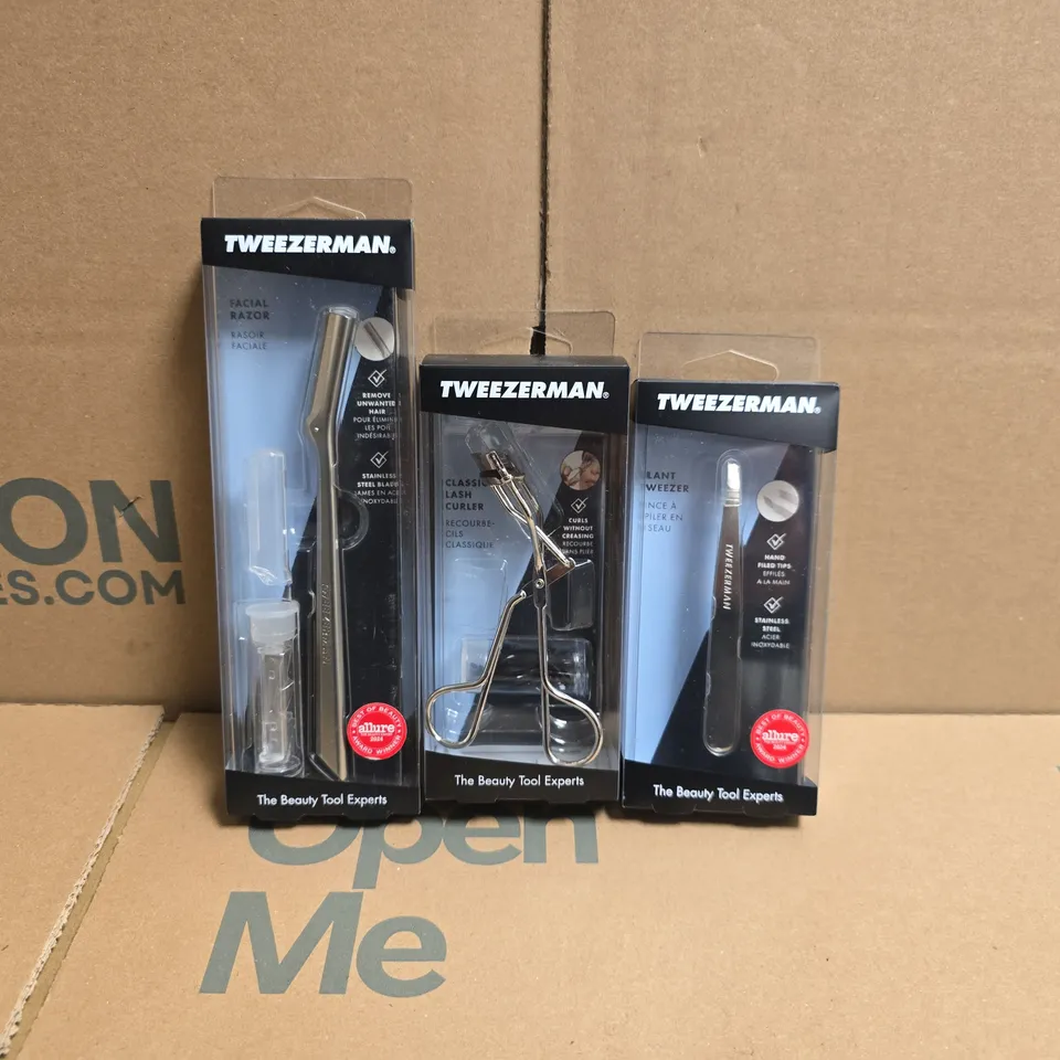 LOT OF 3 TWEEZERMAN BEAUTY TOOLS INCLUDES TWEEZERS, FACIAL RAZOR AND LASH CURLER