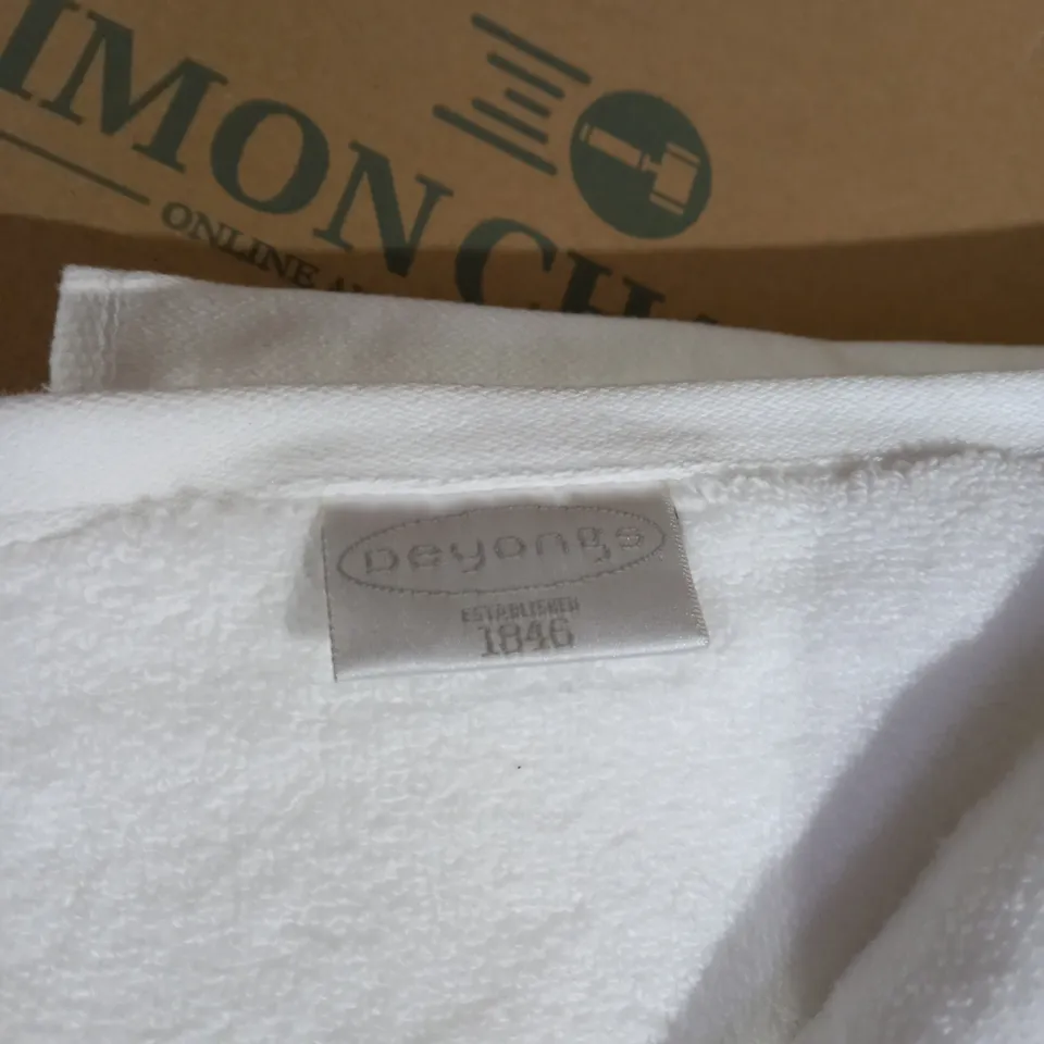 DEYONGS WHITE WASH TOWEL 