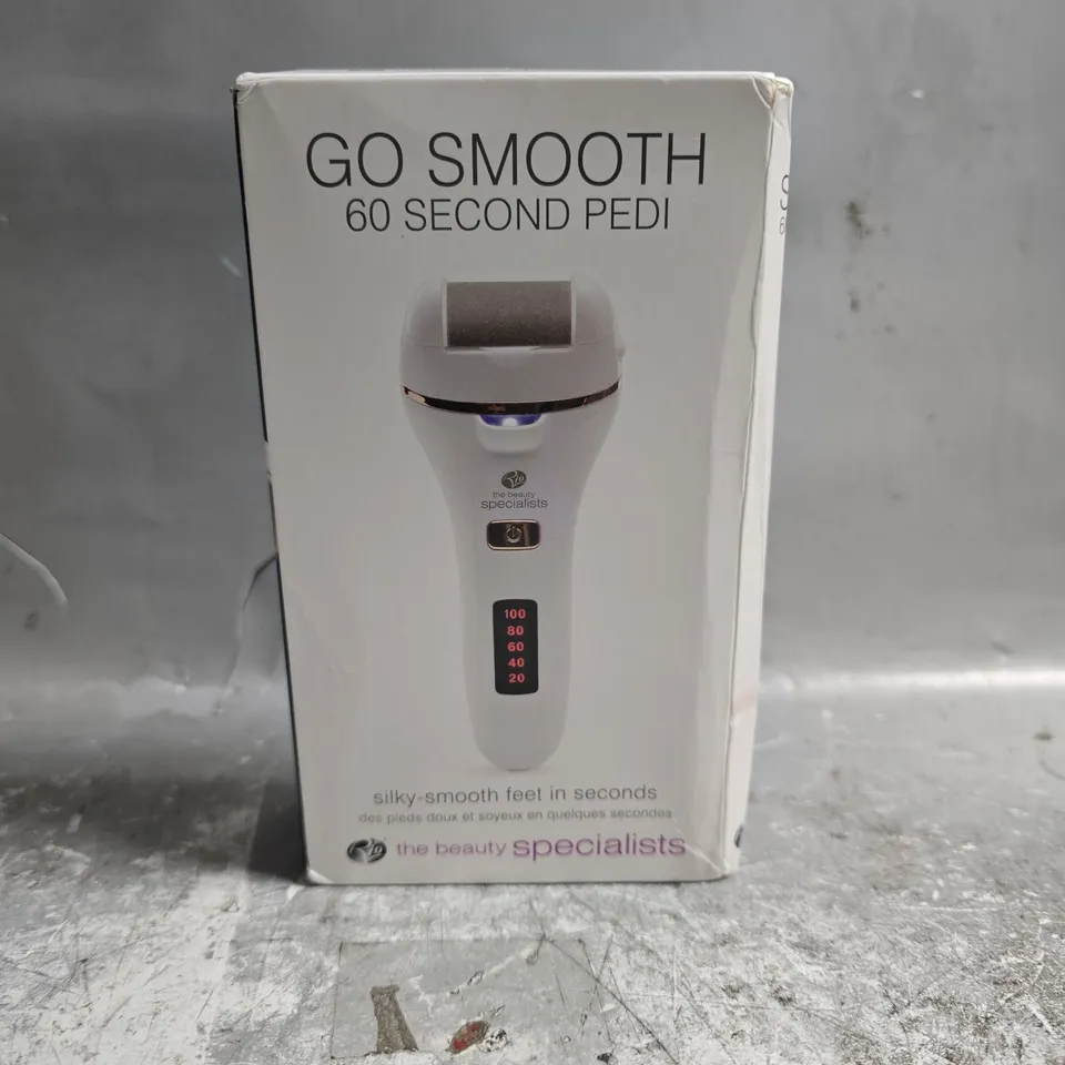 BOXED AND SEALED RIO GO SMOOTH 60 SECOND FOOT FILE HARD SKIN REMOVER