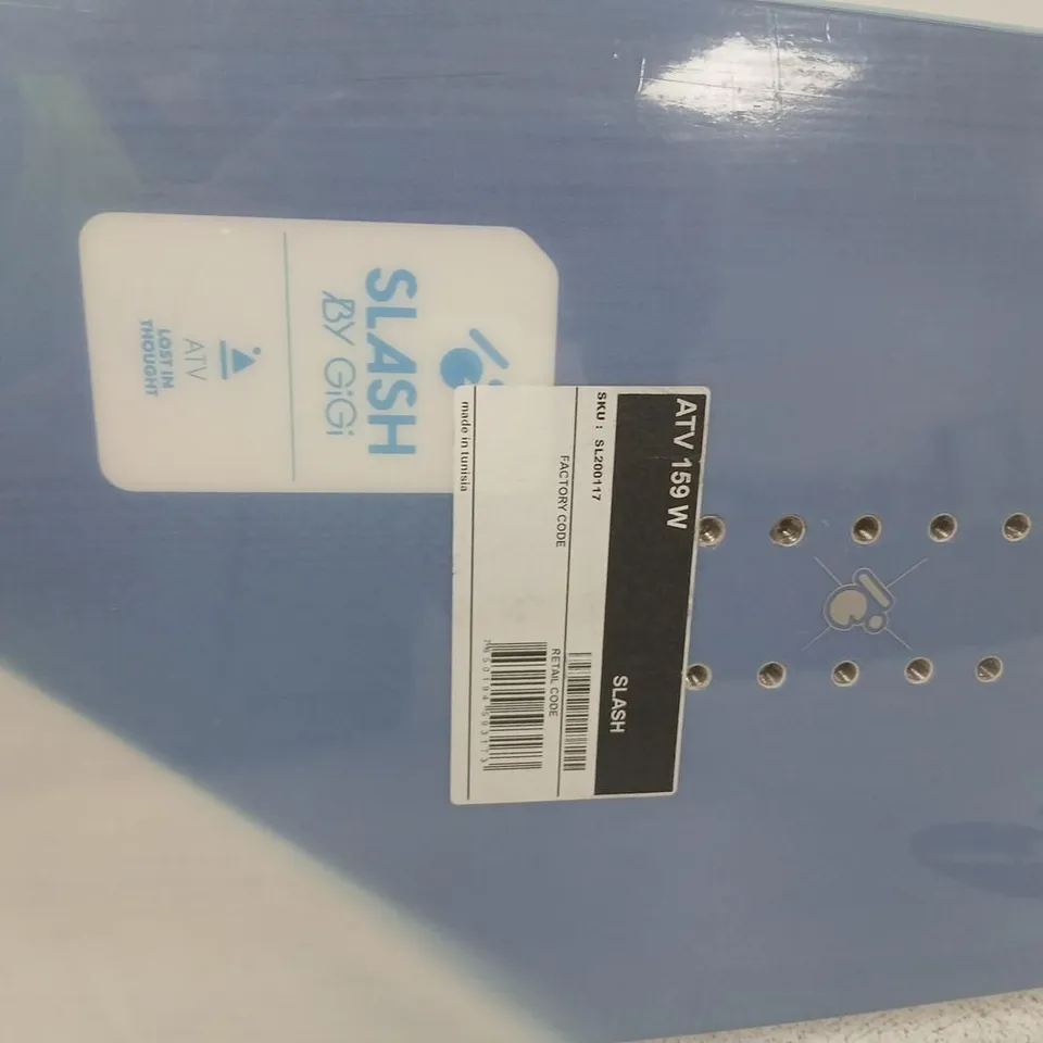 SLASH BY GIGI ATV SNOWBOARD 159 CM – NEW IN PACKAGING
