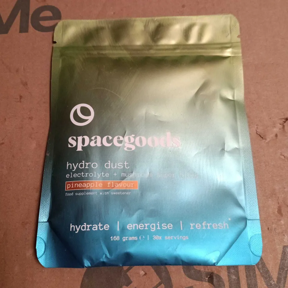 SPACEGOODS HYDRO DUST ELECTROLYTE + MUSHROOM BLEND, PINEAPPLE FLAVOUR – 168 G