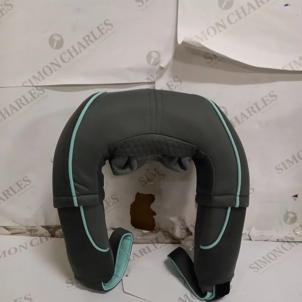 BOXED HOMEDICS SHIATSU NECK MASSAGER WITH HEAT NMS-255-EU