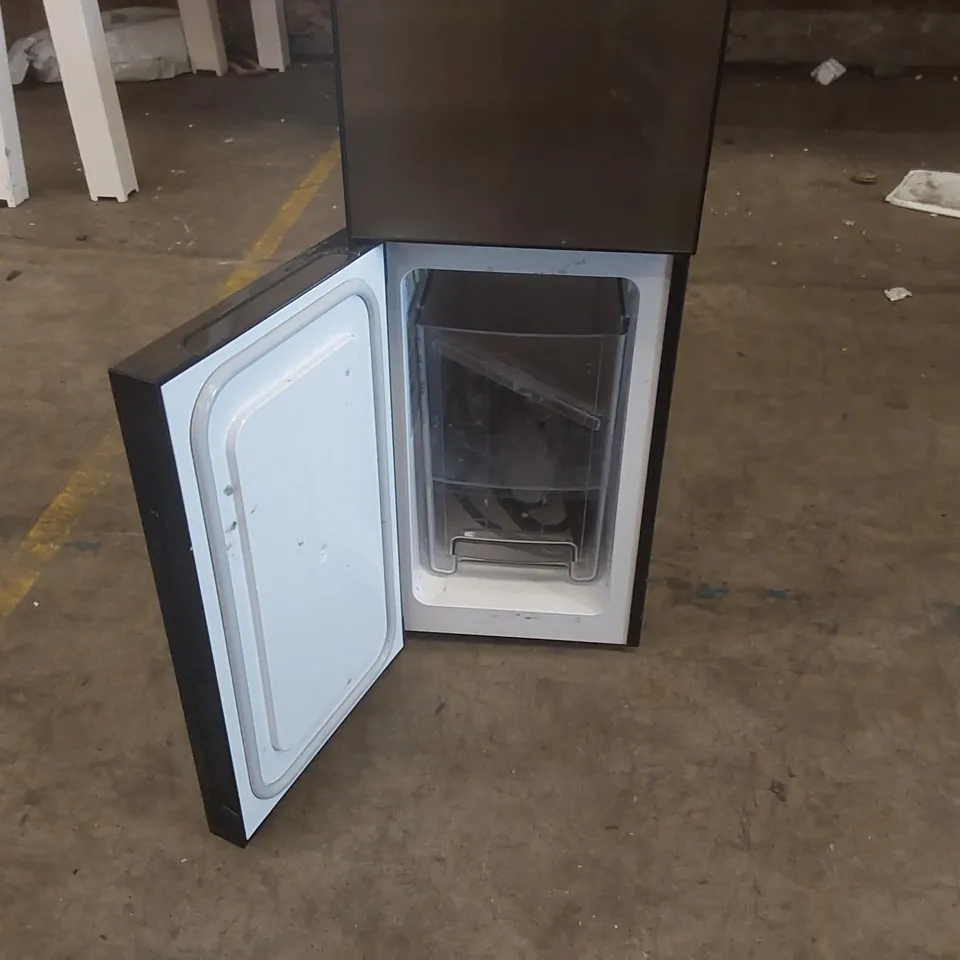 VITRIFRIGO COMMERCIAL COFFEE MACHINE MILK FRIDGE