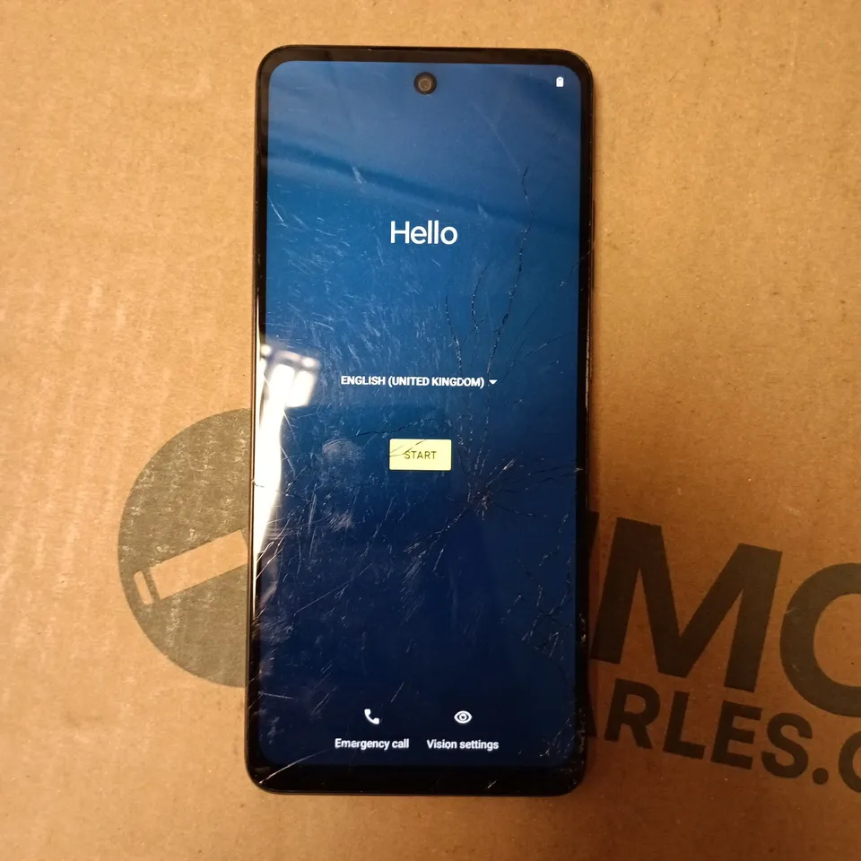 MOTOROLA MOTO G04 IN DARK PURPLE