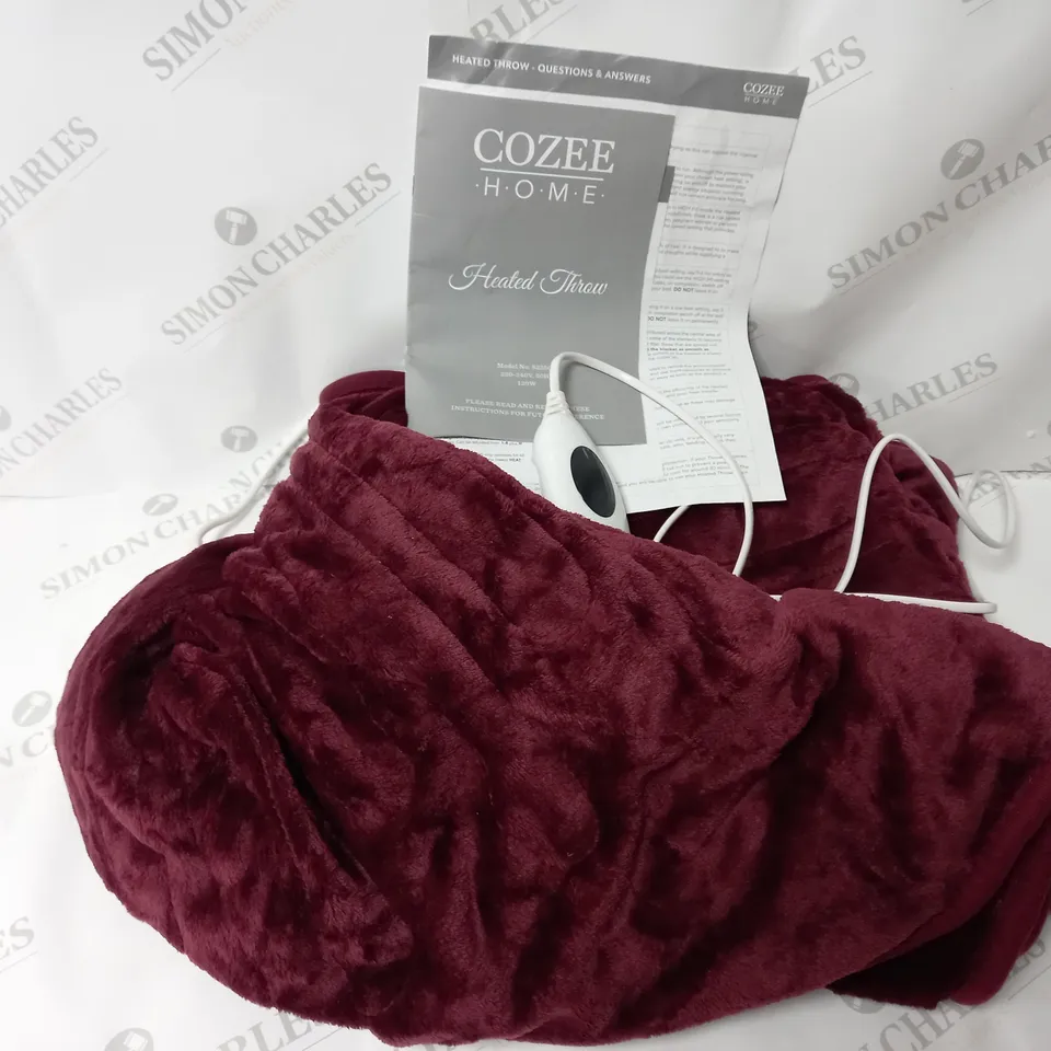 COZEE HOME HEATED THROW IN PLUM 