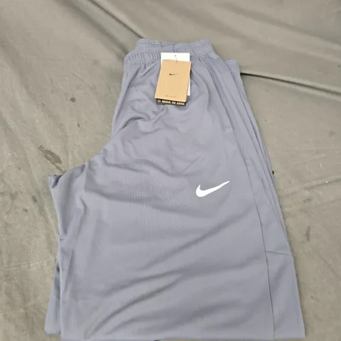 NIKE GREY JOGGER PANTS WITH SWOOSH LOGO - SIZE M