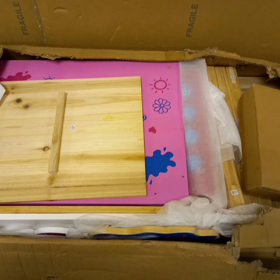 PEPPA'S MUD KITCHEN RRP £129.99
