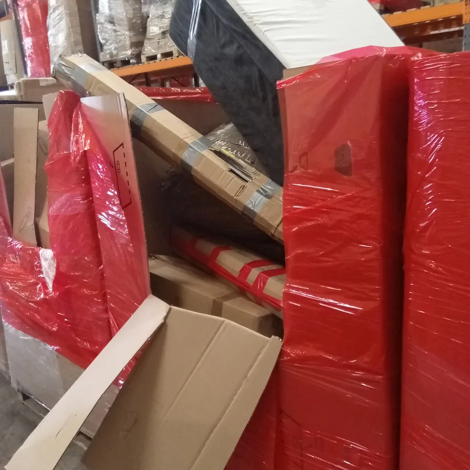 PALLET OF ASSORTED HOUSEHOLD GOODS AND PRODUCTS TO INCLUDE; BEDROOM PRODUCTS, BOXED FURNITURE ETC